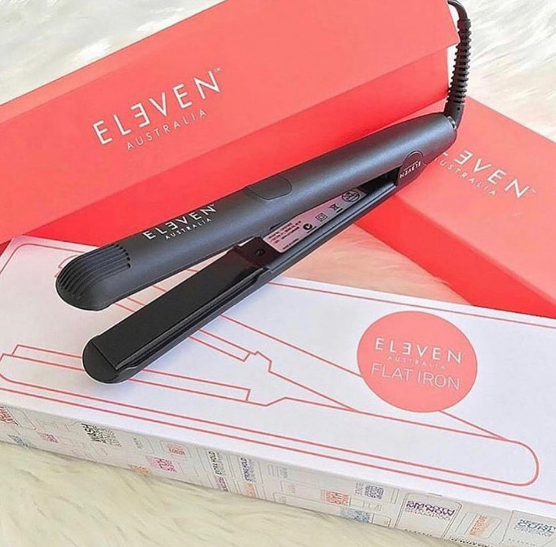 ELEVEN AUSTRALIA - STRAIGHTENING IRON